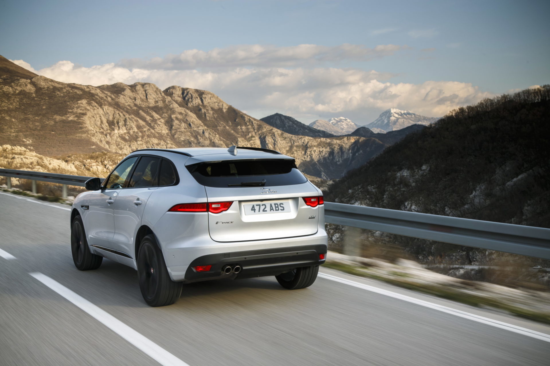 Jaguar Land Rover Reveals Updates For 2019 F-Pace And ...