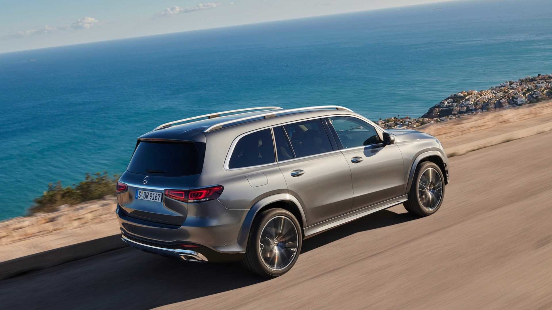 MercedesBenz Drives In The New GLS CarSaar